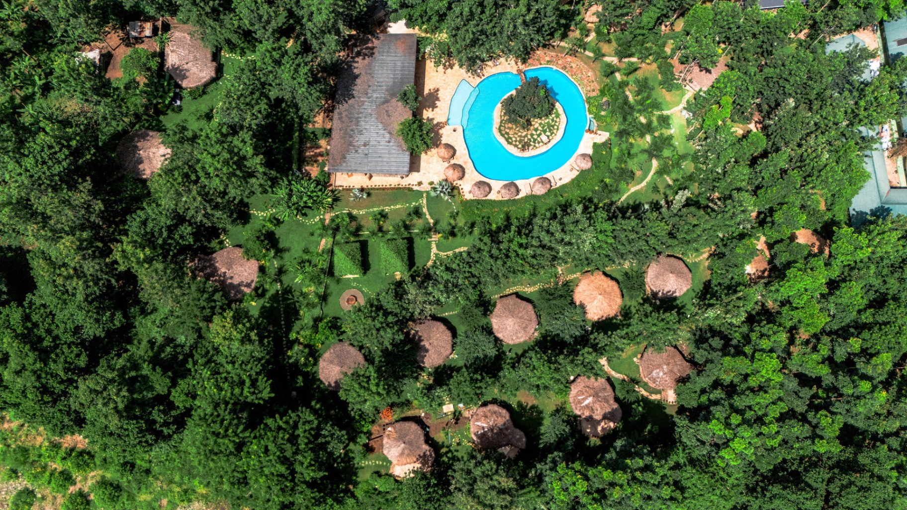 Mtoni River Lodge, Gomba Estate