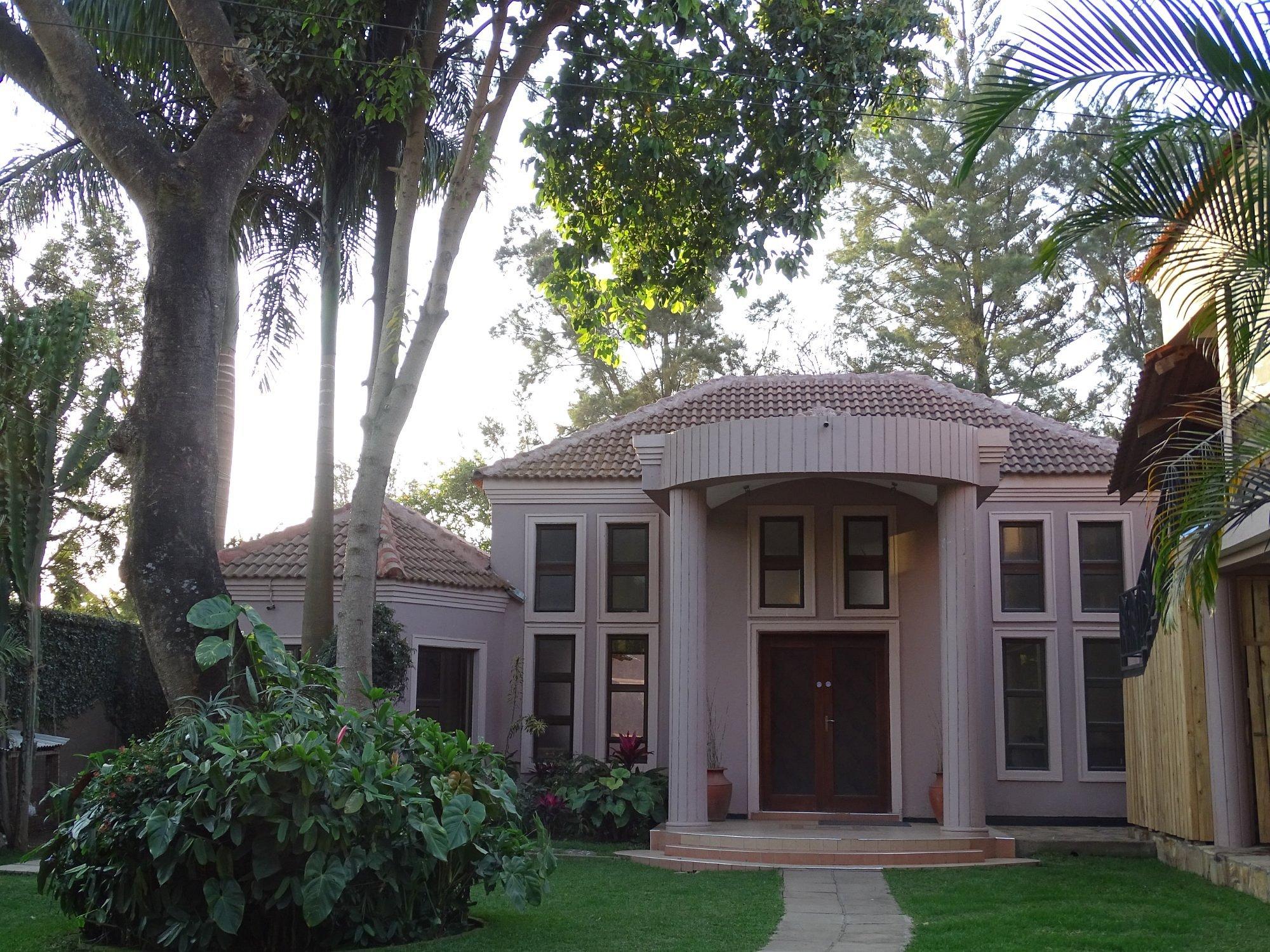 Zawadi House Lodge, Kundayo Road